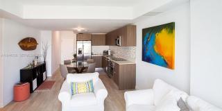 1600 SW 1st Ave Gallery 12