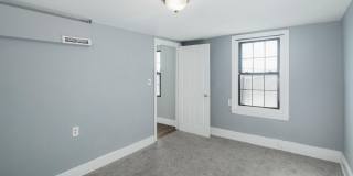 184 E HUNTINGDON Street Gallery 8
