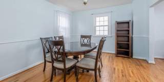 307 DICKINSON ROAD Gallery 7