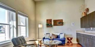 10942 N FM 620 Gallery 1