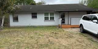 4009 Lincoln Gallery 1