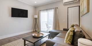 Pointe Grand Apartment Homes Gallery 25