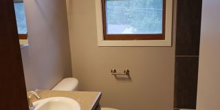 3 bed 2 bath Newly Remodeled Gallery 4
