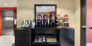 Livermore - Airway Blvd. Gallery 19