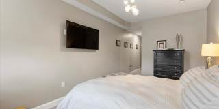1532 N BROADWAY Gallery 23