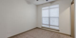 Anthem Cityline Gallery 25