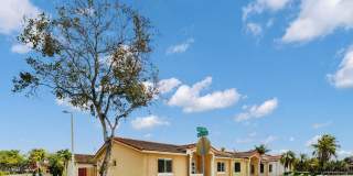 17255 NW 72nd Court Gallery 1