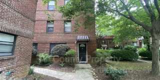 702 Argonne Ave NE Gallery 1