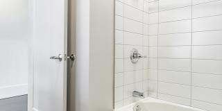 202 Railside Gallery 13