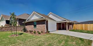 Very nice 2 bed 2 bath home in Edmond schools. Very nice 2 bed 2 bath home in Edmond schools. Gallery 1