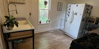 4321 Ames Street Gallery 6