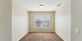 Spacious 3BR Townhome in Fort Myers Gallery 17