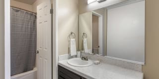 Northview-Southview Apartments Gallery 18