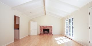 Beautifully Updated Three Bedroom Browns Valley Home Gallery 16