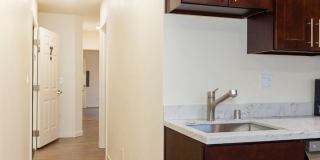 48th Street Apartments Gallery 30