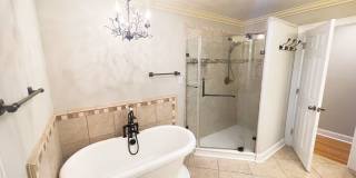 Prime Brentwood area 3 bedroom home! Gallery 13