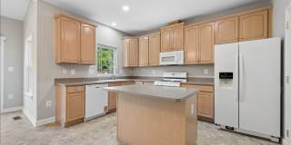 Premium Property in Mt Airy. Grab it while it's HOT Premium Property in Mt Airy. Grab it while it's HOT Gallery 13