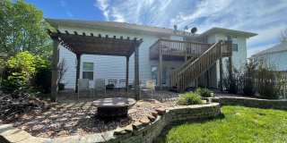 FULLY FURNISHED 4 BEDROOM, WALKOUT BASEMENT - SHORT TERM 6 MONTH RENTAL AVAILABLE IN OZARK! Gallery 51