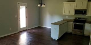 840 Baker Street Northwest Gallery 3