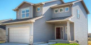 Beautiful 4 Bedroom Home In Grimes Gallery 1