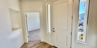 Beautiful 4-BR Home in Sunbrook Community Gallery 25