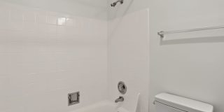 1221 Apartments Gallery 40