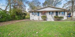 150 Lawton Road Gallery 1