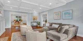 2107 3rd Avenue Gallery 17