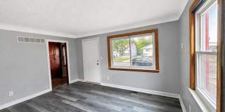 1773 Russell Avenue Gallery 4