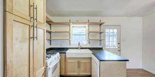 1805 Mohle - A Gallery 12