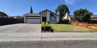 1121 Swallow Ln Gallery 1