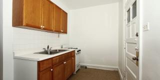 7956 S Eberhart Ave Gallery 3