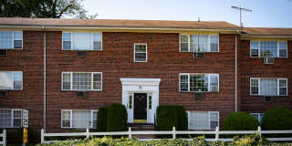 Oak Terrace Gallery 18