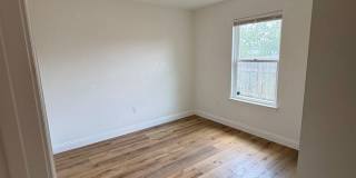 2 bed 1 bath Gallery 11