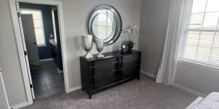 15103 Larchwood Drive Gallery 25