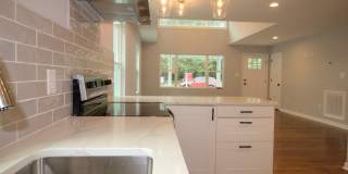 Beautiful 2 bedroom home in downtown Raleigh! Gallery 9