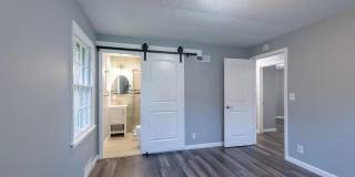 Fully Remodeled 3 Bedroom, 3 Bath Close To Purdue! Gallery 9