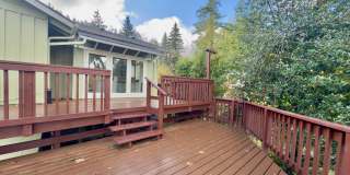 Lakefront Home at Summit Lake 3 Bedrooms with Lake Views Gallery 1