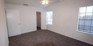 Coming Soon: Stunning 2 bedroom, 2 bath home in Whitehouse ISD! Gallery 20