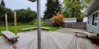 Beautiful rambler with huge deck & large fenced yard!!! Gallery 1