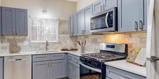 Creekside at White Oak Gallery 1