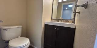 LIMITED TIME ONLY! $500 OFF SECOND MONTHS RENT! Inviting home with open layout in a prime Northwest location Gallery 9