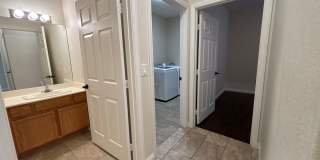 ***MOVE-IN SPECIAL!!!*** 2-Bedroom, 2-Bathroom Townhome located in Henderson, Nevada Gallery 24