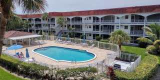 501 Blue Heron Dr Gallery 1