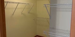 CHARMING 3 BEDROOMS 2 BATH TOWN HOUSE Gallery 15