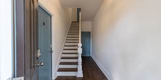 $300 OFF April Rent! Ground-Floor Renovated 1BR Near SCAD Gallery 4