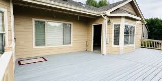 Stunning Executive 4 Bedroom 2 Bath Home in Northwest Loveland - 3-Car Garage! Gallery 28