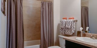 La Contessa Gallery 32