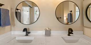 Fully Furnished Modern Home With Great Location Gallery 22