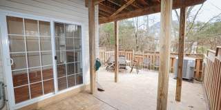 22090 AVONWORTH Square Gallery 10